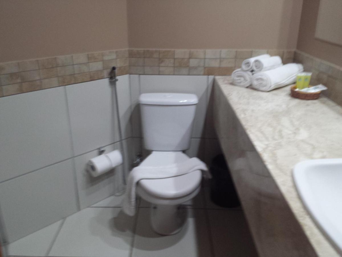 Flat Le Jardin Suites Caldas Novas Exterior foto