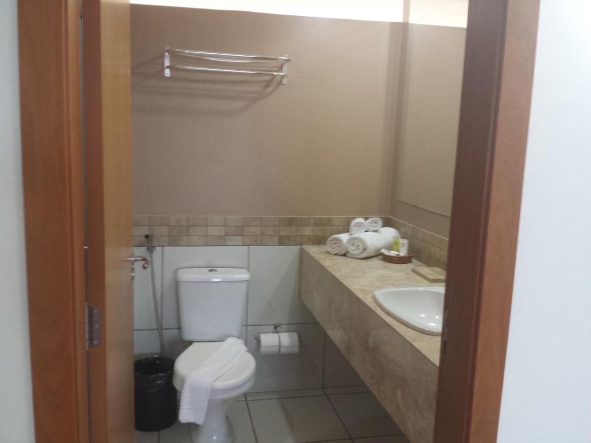 Flat Le Jardin Suites Caldas Novas Exterior foto